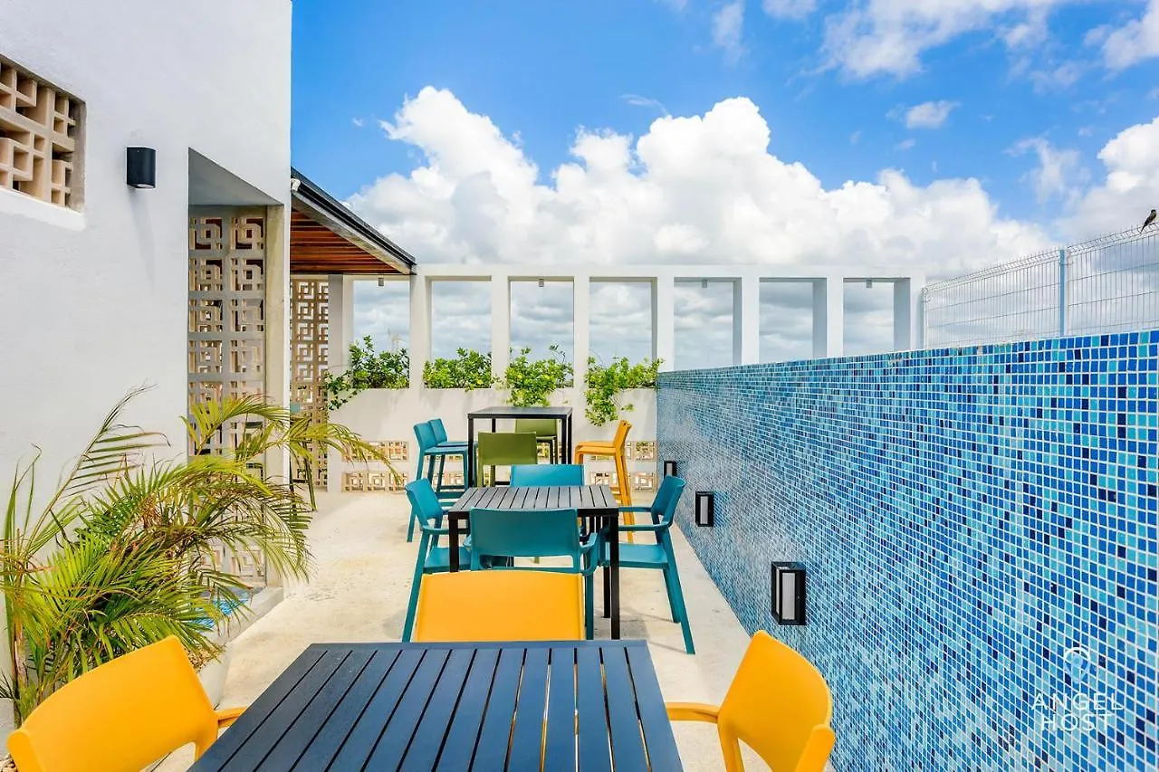 Chic Condotel With Roof Pool 10-Min Walk To Beach Playa del Carmen Apartment