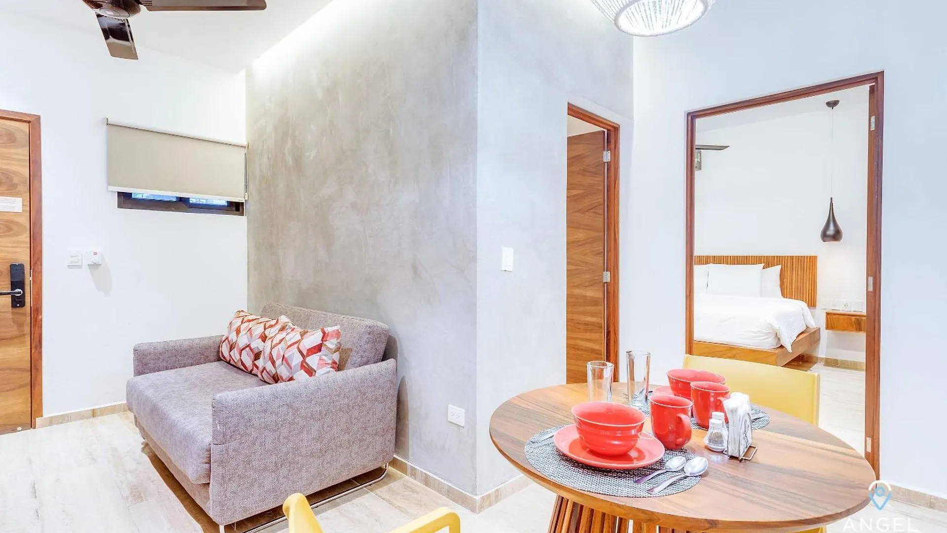 Chic Condotel With Roof Pool 10-Min Walk To Beach Playa del Carmen Apartment