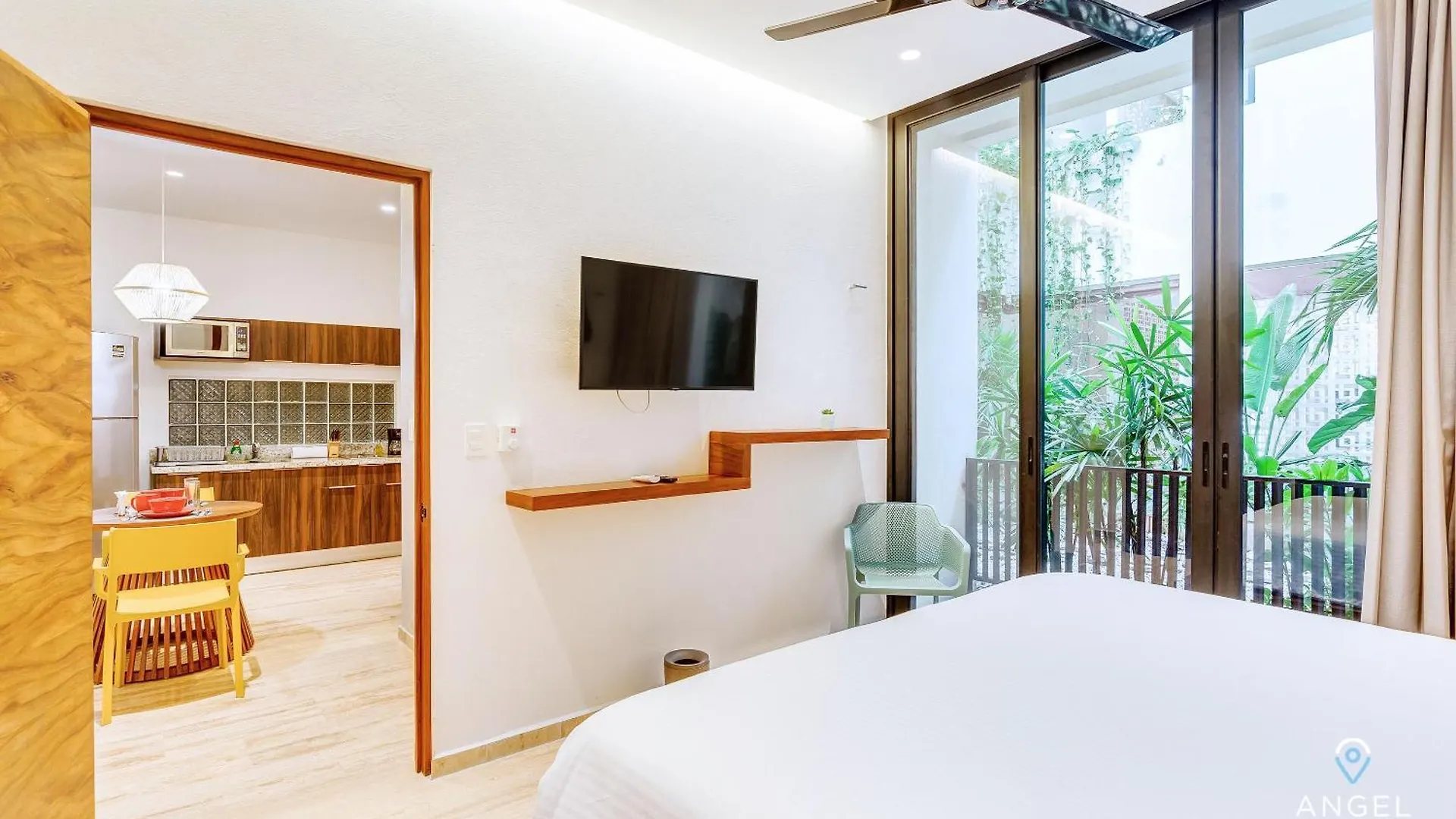 Chic Condotel With Roof Pool 10-Min Walk To Beach Playa del Carmen Lägenhet